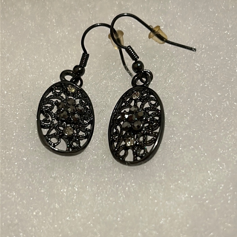 Black flower earrings